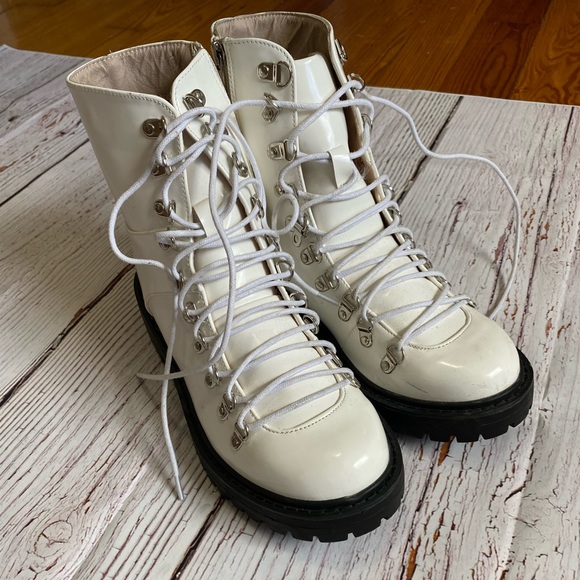PrettyLittleThing Shoes - Pretty Little Thing white combat boots